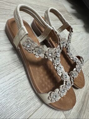 Patrizia Floral Cushioned Sandals